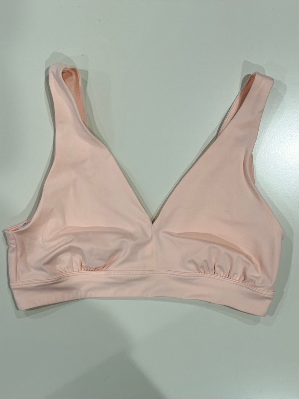 Old Navy Soft Blush Pink Wireless V-Neck Bralette Size Medium